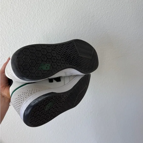 New Balance White Sneakers with Green Trim - Picture 4 of 5